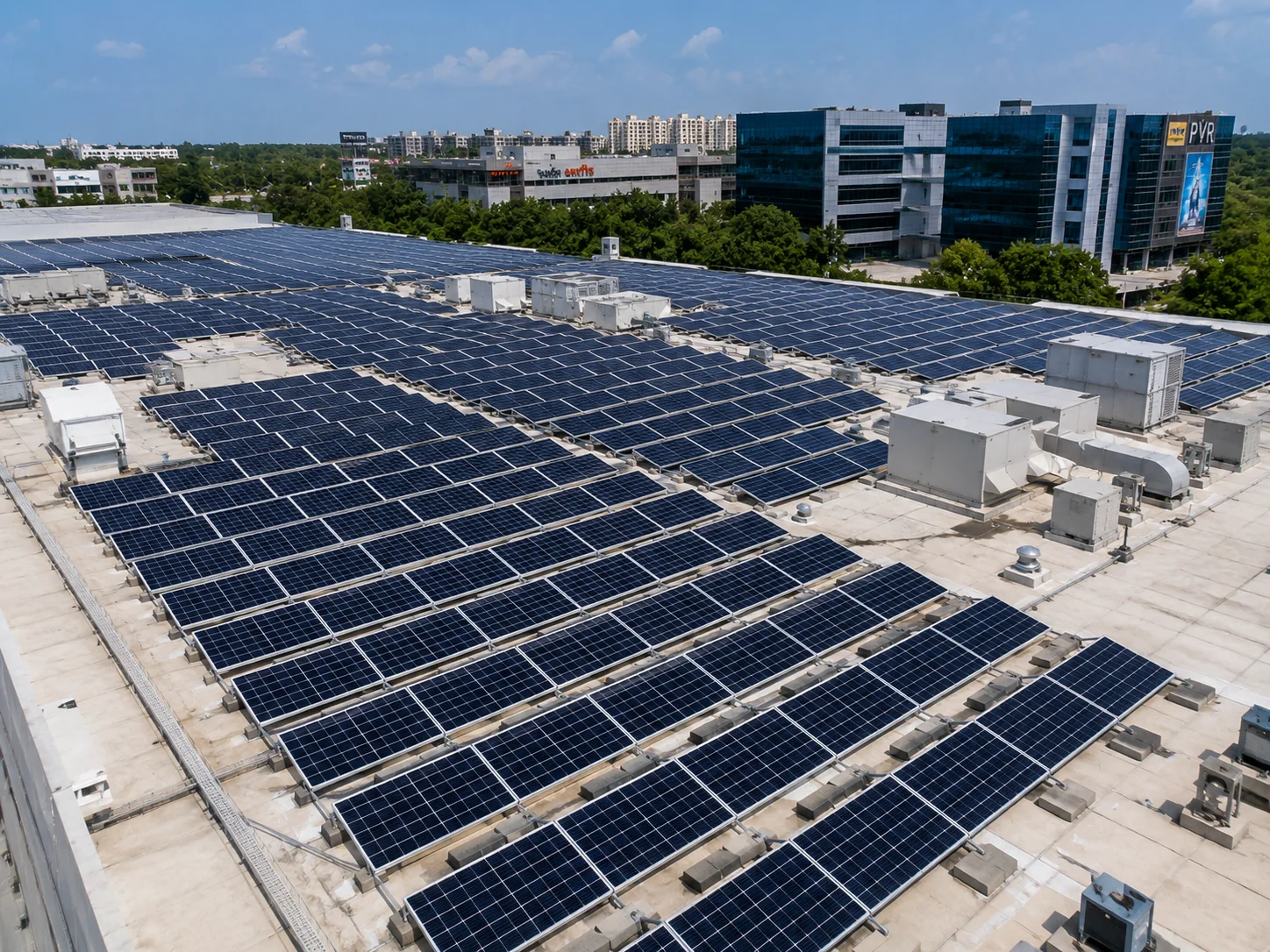 Commercial rooftop solar array
